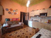 İcarəyə verilir 2 otaqlı 50 m2 köhnə tikili Sahil m.