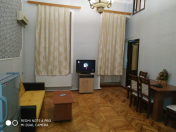 İcarəyə verilir 2 otaqlı 50 m2 köhnə tikili Nizami m.