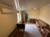 Satılır 2 otaqlı 1 m2 həyət evi İçəri Şəhər