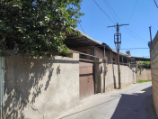 Satılır 3 otaqlı 75 m2 həyət evi Keşlə bazarı