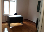 Satılır 3 otaqlı 70 m2 köhnə tikili Dövlət Statistika Komitəsi