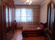 Satılır 2 otaqlı 40 m2 köhnə tikili Memar Əcəmi m.