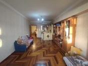 İcarəyə verilir 2 otaqlı 60 m2 köhnə tikili Gənclik m.