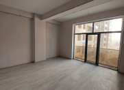 İcarəyə verilir 2 otaqlı 90 m2 ofis 28 May m.