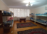 İcarəyə verilir 4 otaqlı 155 m2 köhnə tikili 8 Noyabr m.