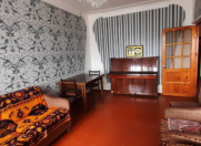 İcarəyə verilir 3 otaqlı 80 m2 köhnə tikili Həzi Aslanov m.