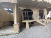 İcarəyə verilir 1 otaqlı 130 m2 obyekt Gənclik m.