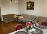 İcarəyə verilir 3 otaqlı 130 m2 köhnə tikili Elmlər Akademiyası m.