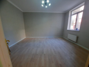 İcarəyə verilir 2 otaqlı 65 m2 köhnə tikili Nəriman Nərimanov m.