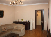 İcarəyə verilir 3 otaqlı 75 m2 köhnə tikili 28 May m.