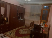 Satılır 2 otaqlı 35 m2 köhnə tikili Zərifə Əliyeva adına park