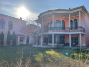İcarəyə verilir 8 otaqlı 250 m2 bağ evi Badamdar
