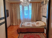 İcarəyə verilir 3 otaqlı 75 m2 köhnə tikili Yasamal r.