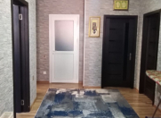 Satılır 3 otaqlı 90 m2 həyət evi Şüvəlan Park ticarət mərkəzi