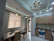 İcarəyə verilir 3 otaqlı 120 m2 yeni tikili Gənclik m.