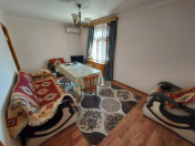 İcarəyə verilir 2 otaqlı 50 m2 köhnə tikili İnşaatçılar m.