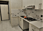 İcarəyə verilir 2 otaqlı 50 m2 köhnə tikili 28 May m.