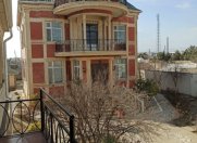 Satılır 7 otaqlı 273 m2 həyət evi Buzovna