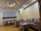 İcarəyə verilir 3 otaqlı 140 m2 yeni tikili Nəsimi r.