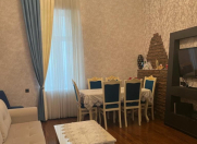 İcarəyə verilir 3 otaqlı 80 m2 köhnə tikili Sahil m.