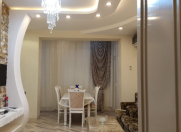 İcarəyə verilir 3 otaqlı 80 m2 köhnə tikili 28 May m.