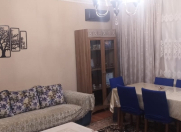 Satılır 6 otaqlı 200 m2 həyət evi Sabunçu r.