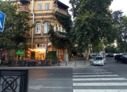 Satılır 3 otaqlı 52 m2 köhnə tikili 28 May m.