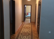 İcarəyə verilir 3 otaqlı 140 m2 yeni tikili Tibb Universiteti