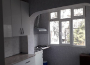 Satılır 2 otaqlı 62 m2 köhnə tikili Bakıxanov