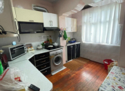 Satılır 2 otaqlı 60 m2 köhnə tikili Həzi Aslanov m.