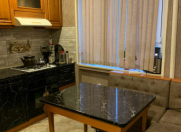 Satılır 2 otaqlı 60 m2 köhnə tikili Həzi Aslanov m.