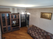 Satılır 2 otaqlı 60 m2 köhnə tikili Əhmədli m.