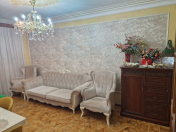 Satılır 3 otaqlı 65 m2 köhnə tikili Nəriman Nərimanov m.