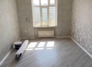 Satılır 3 otaqlı 65 m2 köhnə tikili Xalqlar Dostluğu m.