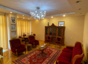 İcarəyə verilir 3 otaqlı 140 m2 yeni tikili 28 May m.