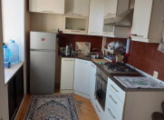 İcarəyə verilir 3 otaqlı 64.5 m2 köhnə tikili Elmlər Akademiyası m.