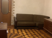 İcarəyə verilir 3 otaqlı 70 m2 köhnə tikili Gənclik m.