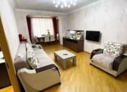 Satılır 3 otaqlı 70 m2 köhnə tikili Nəriman Nərimanov m.