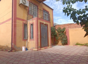 Satılır 4 otaqlı 160 m2 həyət evi Ramana