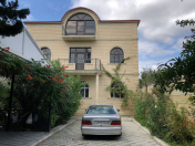 Satılır 5 otaqlı 313 m2 həyət evi Y.Ramana