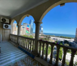 İcarəyə verilir 4 otaqlı 186 m2 köhnə tikili 28 May m.