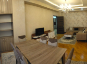 İcarəyə verilir 3 otaqlı 100 m2 yeni tikili 28 May m.