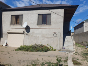 Satılır 4 otaqlı 268 m2 həyət evi Saray