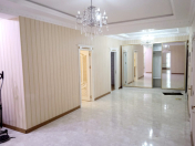 Satılır 5 otaqlı 200 m2 yeni tikili Şah İsmayıl Xətai m.