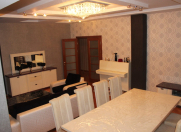 Satılır 4 otaqlı 240 m2 yeni tikili Nəriman Nərimanov m.