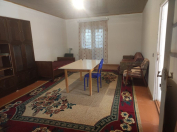 İcarəyə verilir 3 otaqlı 105 m2 həyət evi Yasamal r.