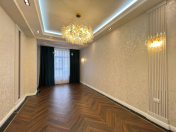 Satılır 4 otaqlı 130 m2 yeni tikili Şah İsmayıl Xətai m.