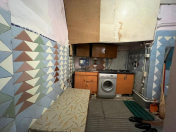 İcarəyə verilir 2 otaqlı 95 m2 köhnə tikili Nəsimi r.