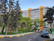 İcarəyə verilir 3 otaqlı 90 m2 köhnə tikili Gənclik m.