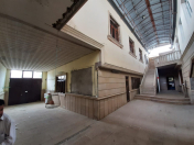 Satılır 10 otaqlı 600 m2 həyət evi 6 mkr